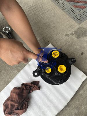 B0440-18001 708-7r-00710 708-7r-01690 For Kayaba Wa320-5 Wa320-6 Hydraulic Fan Motor Motor;oil (fan Drive) Excavator Parts Aftermarket Original