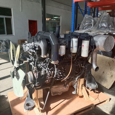 Ο κινητήρας ντίζελ Komatsu SAA6d125E-5 6D125