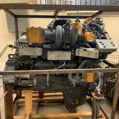 Ο κινητήρας ντίζελ Komatsu SAA6d125E-5 6D125