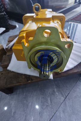 7081G00110 7081H00050 7055131210 Hydraulic Gear Pump Main Pump Assy Bomba for Komatsu PC4000-6 PC4000 Excavator Parts Aftermarket Original
